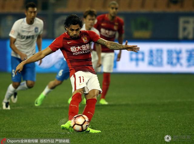 本轮英超，切尔西2-0击败谢菲联，帕尔默传射建功。